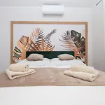 Luxury Sweet&Shine Apartment Sea&City View